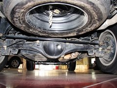 2012款 2.4L 手动 探索版汽油4X4豪华型 5座