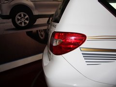 2012款 2.4L 手动 探索版汽油4X4豪华型 5座