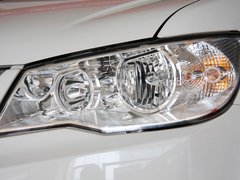 2012款 2.4L 手动 探索版汽油4X4豪华型 5座