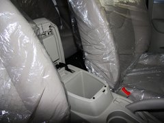 2012款 2.4L 手动 探索版汽油4X4豪华型 5座
