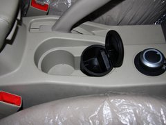2012款 2.4L 手动 探索版汽油4X4豪华型 5座