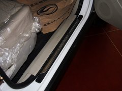 2012款 2.4L 手动 探索版汽油4X4豪华型 5座