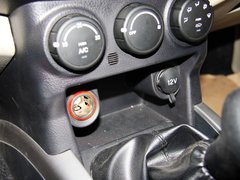 2012款 2.4L 手动 探索版汽油4X4豪华型 5座