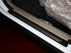 2012款 2.4L 手动 探索版汽油4X4豪华型 5座