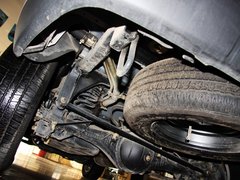 2012款 2.4L 手动 探索版汽油4X4豪华型 5座