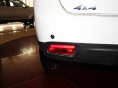 2012款 2.4L 手动 探索版汽油4X4豪华型 5座