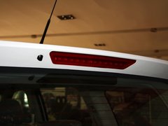 2012款 2.4L 手动 探索版汽油4X4豪华型 5座