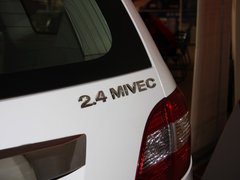2012款 2.4L 手动 探索版汽油4X4豪华型 5座