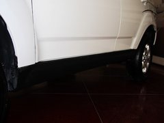2012款 2.4L 手动 探索版汽油4X4豪华型 5座