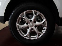 2012款 2.4L 手动 探索版汽油4X4豪华型 5座