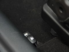 2012款 1.6L 自动 Premium纪念版