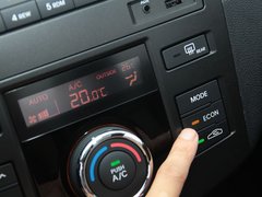2012款 1.6L 自动 Premium纪念版