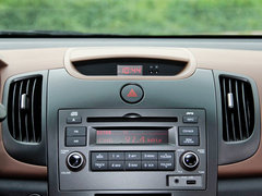 2012款 1.6L 自动 Premium纪念版