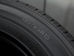 2012款 1.6L 自动 Premium纪念版