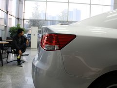 2012款 1.6L 自动 Premium纪念版