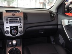 2012款 1.6L 手动 GLS纪念版