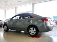 2012款 1.6L 手动 GL纪念版
