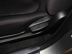 2012款 1.6L 手动 GL纪念版