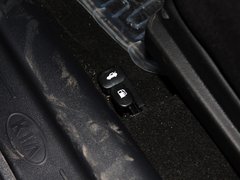 2012款 1.6L 手动 GL纪念版