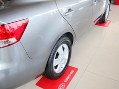 2012款 1.6L 手动 GL纪念版