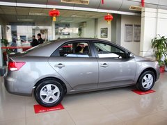 2012款 1.6L 手动 GL纪念版