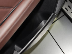 2012款 ML63 5.5T AMG 5座