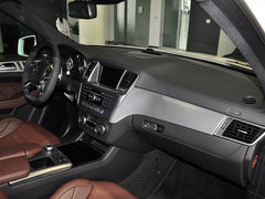 2012款 ML63 5.5T AMG 5座
