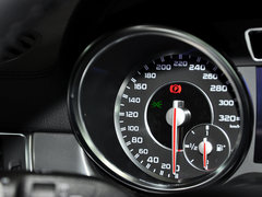 2012款 ML63 5.5T AMG 5座
