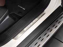 2012款 ML63 5.5T AMG 5座