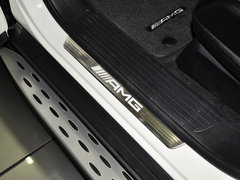 2012款 ML63 5.5T AMG 5座