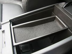 2012款 2.0 自动 四驱豪华版 5座