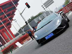 2012款 LP560-4 5.2L AMT Gold Edition