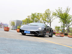 2012款 LP560-4 5.2L AMT Gold Edition