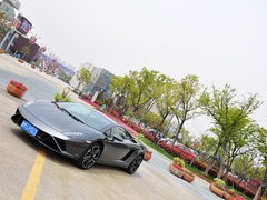 2012款 LP560-4 5.2L AMT Gold Edition