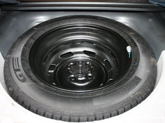 2012款 1.3L 手动 标准型
