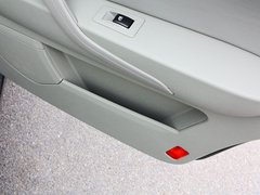 2012款 1.3L 手动 标准型