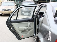 2012款 1.3L 手动 标准型