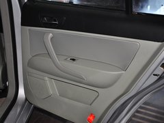 2012款 1.3L 手动 舒适型