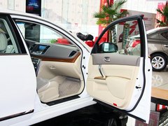 2012款 2.0L 智享版