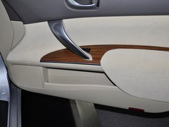 2012款 2.0L 智享版