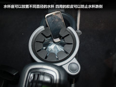 2012款 1.0L AMT 硬顶标准版