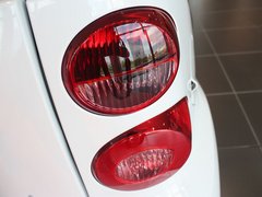 2012款 1.0L AMT 硬顶标准版