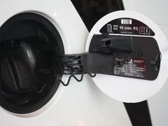2012款 1.0L AMT 硬顶标准版