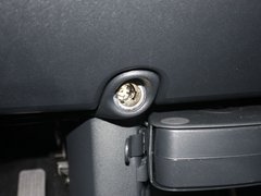 2012款 1.0L AMT 硬顶标准版