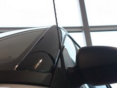 2012款 1.0L AMT 硬顶标准版