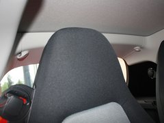 2012款 1.0L AMT 硬顶标准版