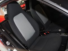 2012款 1.0L AMT 硬顶标准版