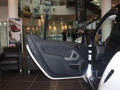 2012款 1.0L AMT 硬顶标准版