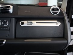 2012款 1.0L AMT 硬顶标准版