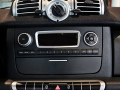 2012款 1.0L AMT 硬顶标准版